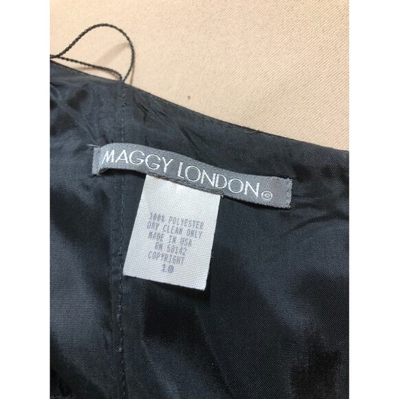 Maggy London Dress Women's 10 Black Halter A Line Lace Cocktail Party Elegant - Picture 8 of 10